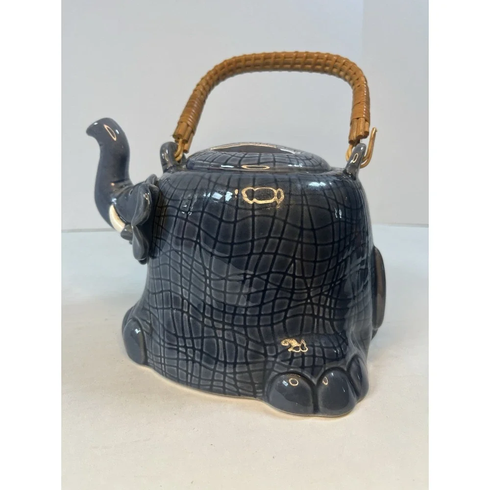 Vintage 1979 Barbi Jo Stim Elephant Tea Pot Coffee Vandor Imports Collectible‎